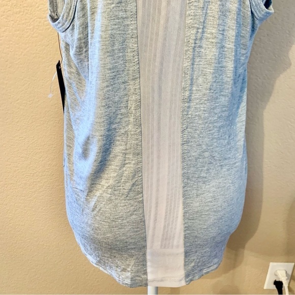 NWT Bebe Top Medium Grey Sleeveless Bebe Logo Mesh Stripe Design Rayon Spandex - Picture 7 of 13